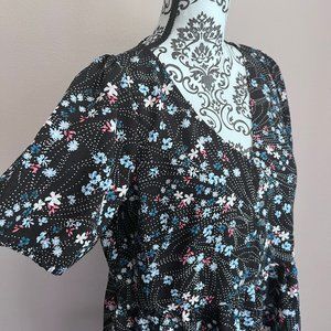 COPY - LOFT Black Pearl Ditsy Floral Puff Sleeve Midi Dress - Small